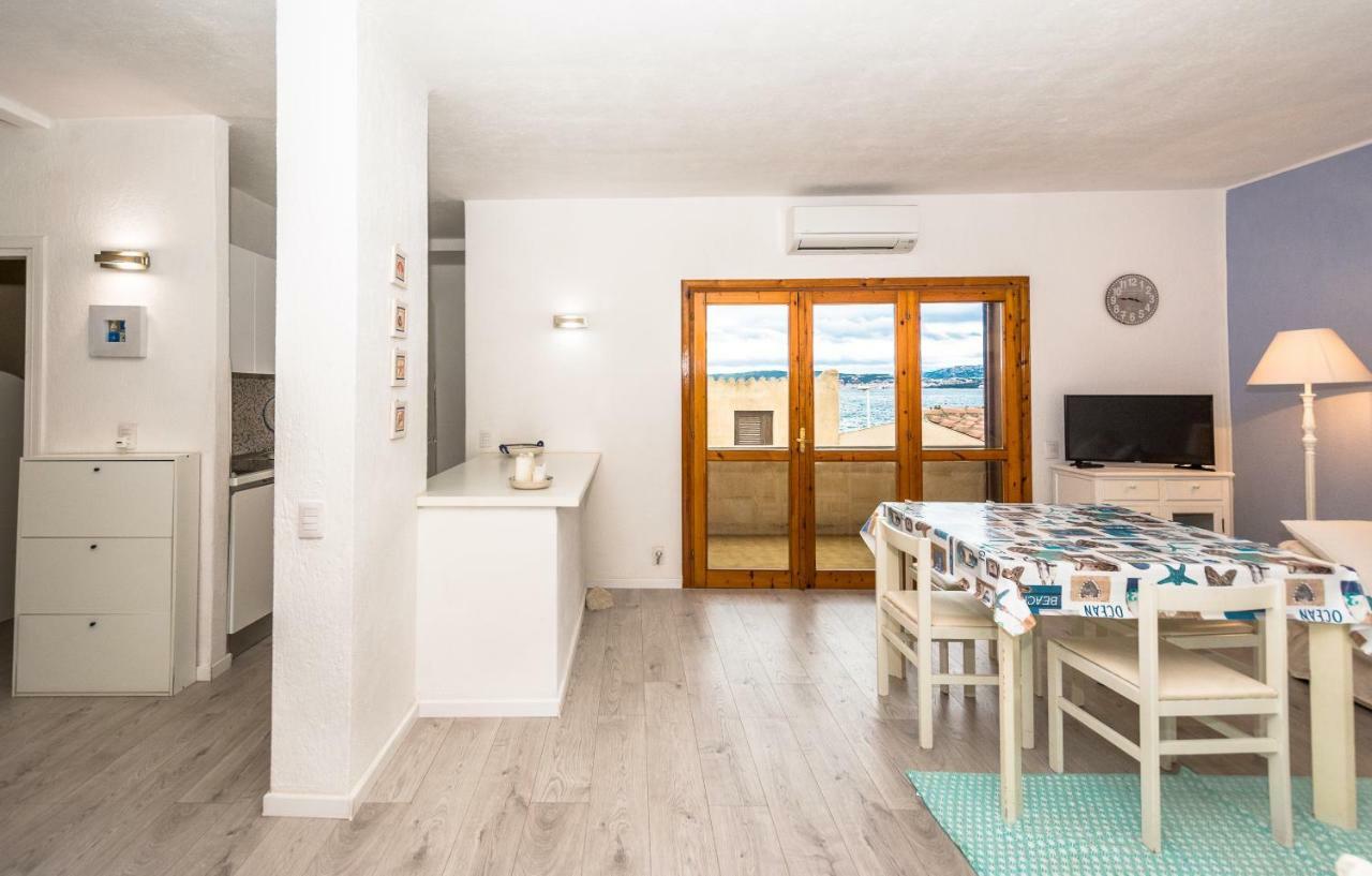 Appartamento Punta Nera La Maddalena  Luaran gambar